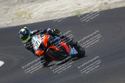 media/Sep-06-2025-CRA (Sat) [[cd32356307]]/Races/Race 2/